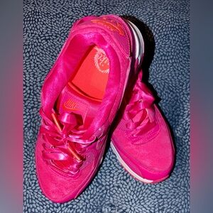 Nike Women's Hot Pink Athletic Sneakers